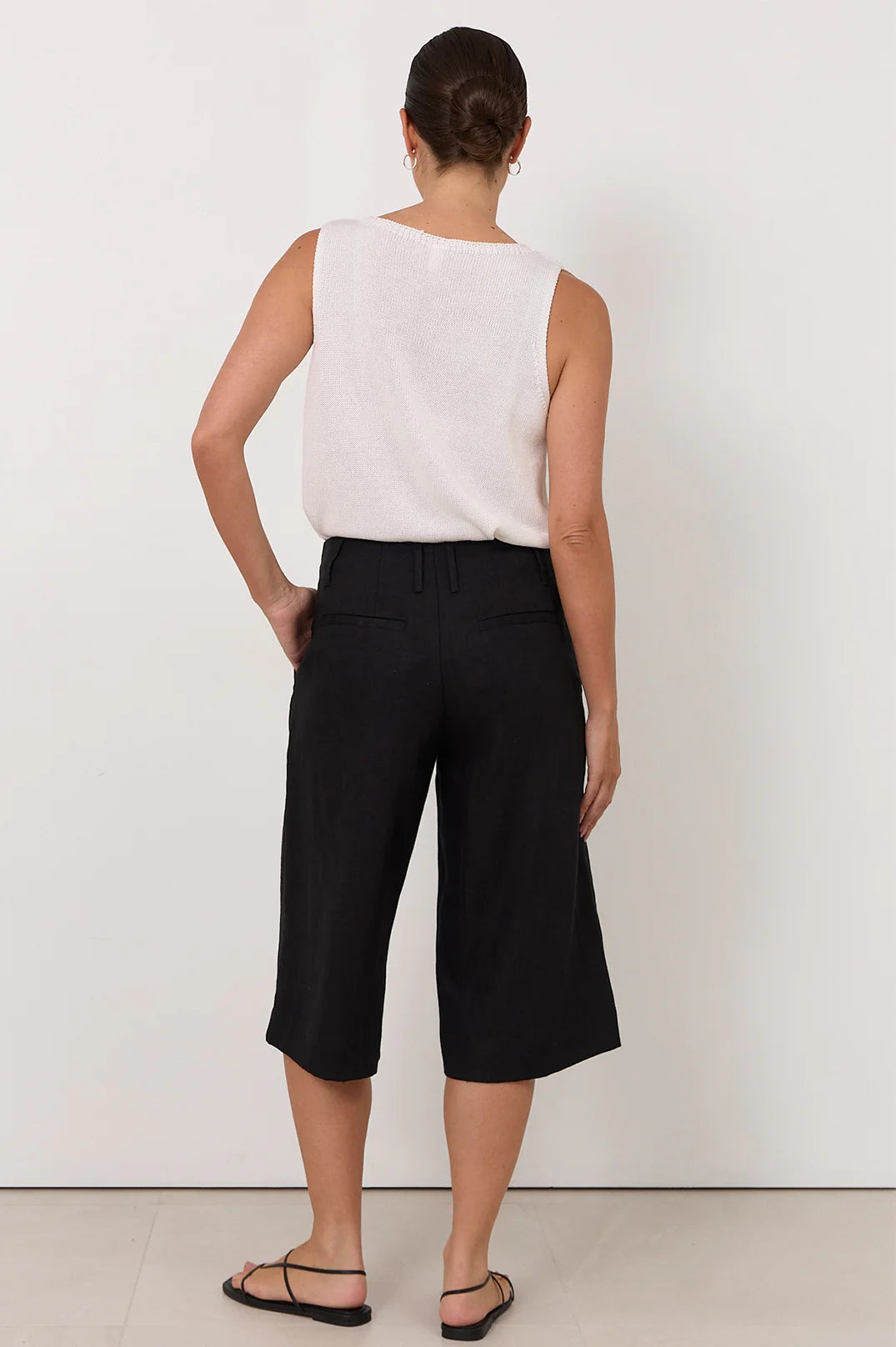 Jordana Longline Short Black Bottoms Adorne