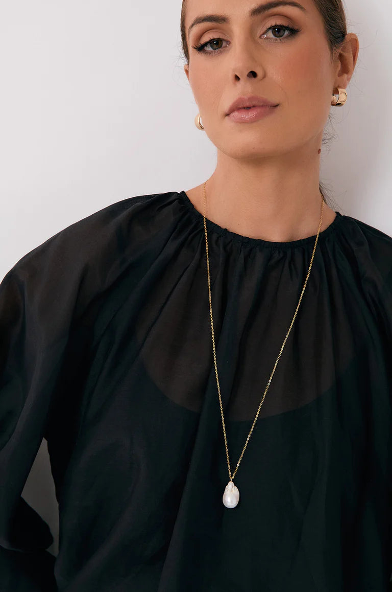 Fine Long Chain Baroque Necklace Cream Gold Necklaces Adorne