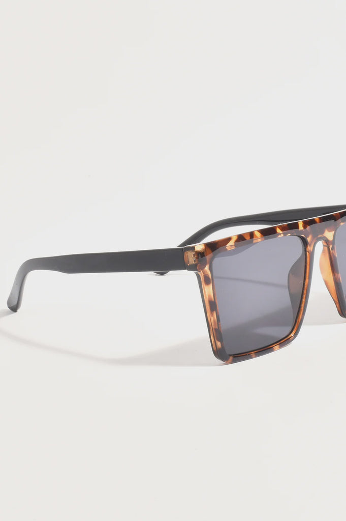Charlton Sunglasses Tortoise Sunglasses & Glasses Adorne