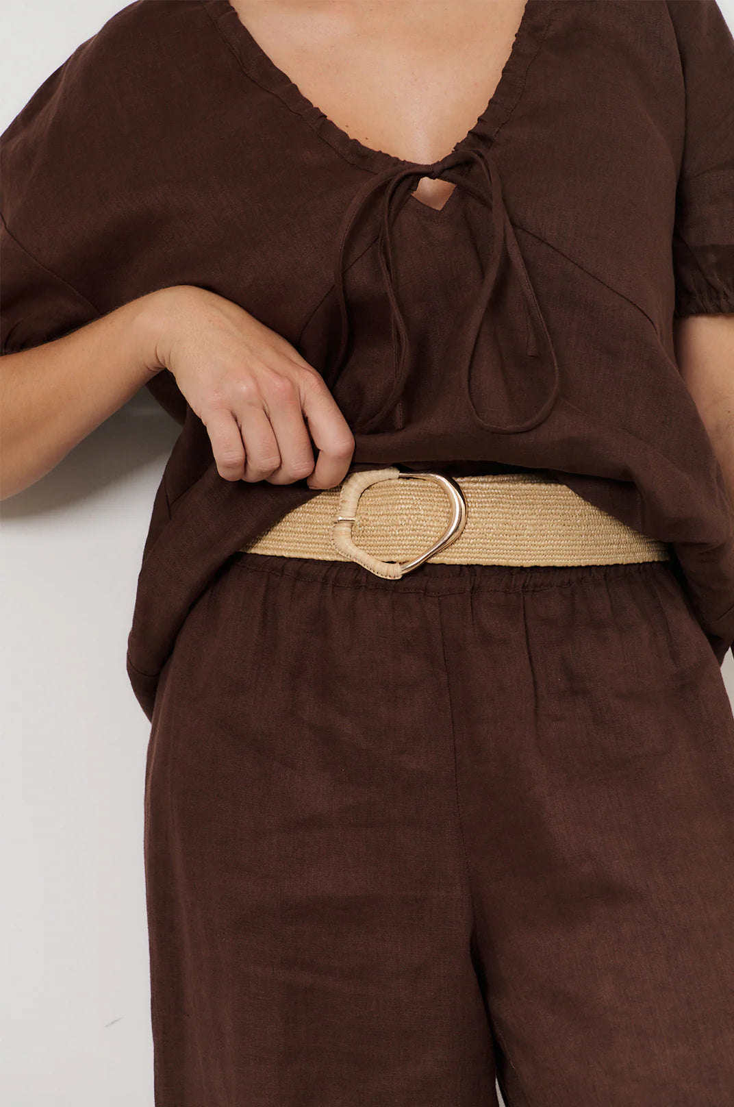 Wrapped Buckle Stretch Belt Camel/Gold Belts Adorne