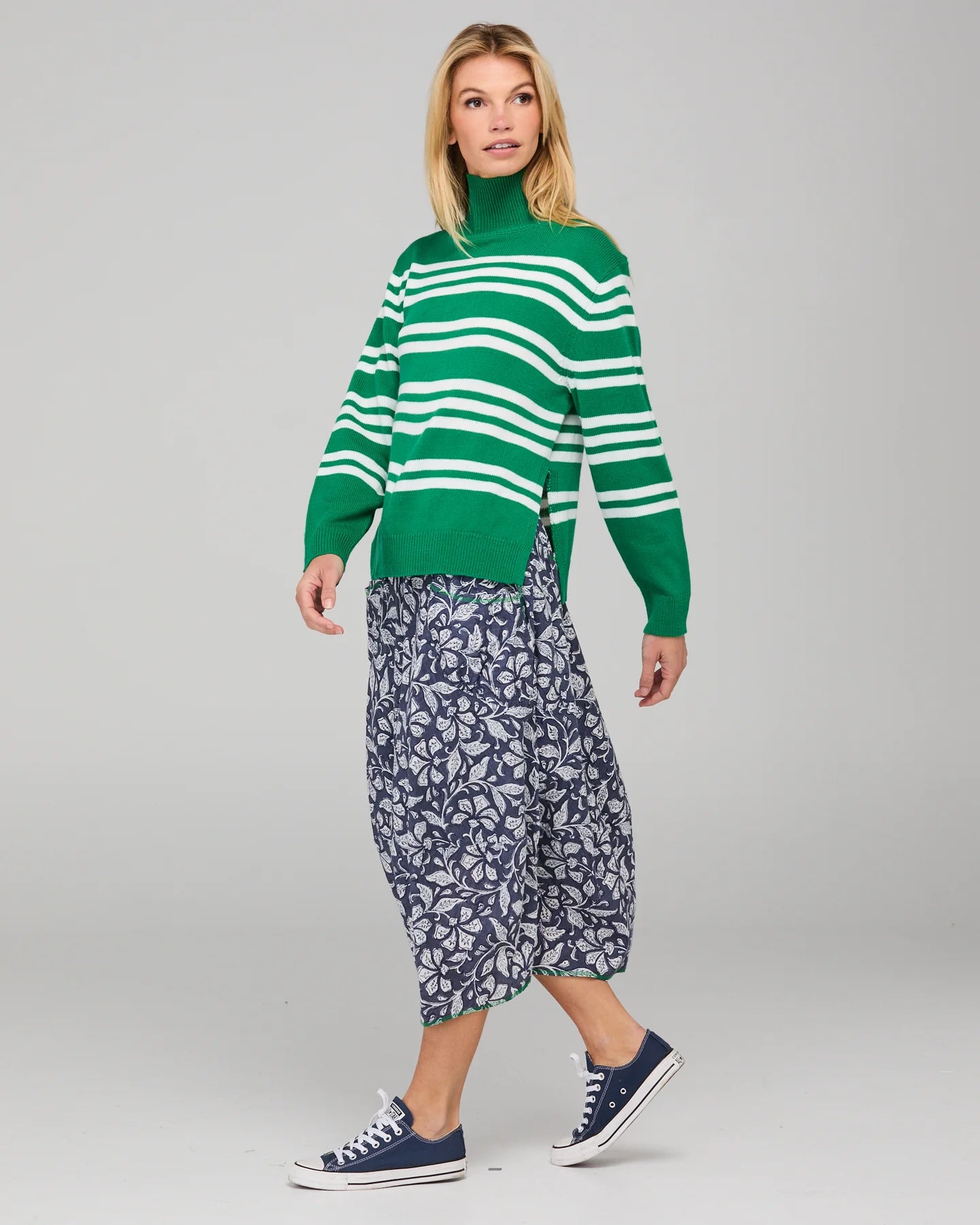 Guru Skirt Izumi Navy Skirts Boom Shankar