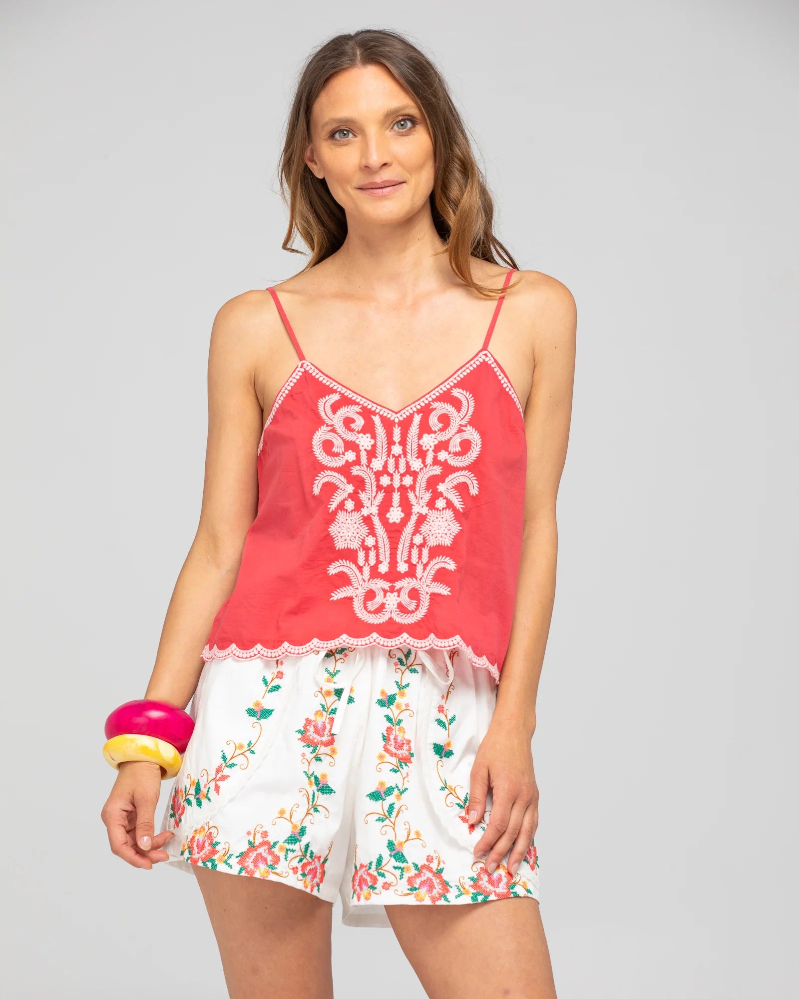 Ahana Singlet Washed Red Tops Boom Shankar