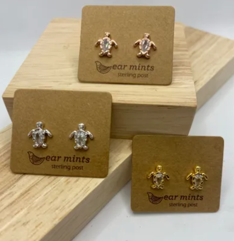 Cubic Turtle Post Earrings Earrings Fabienne Gold