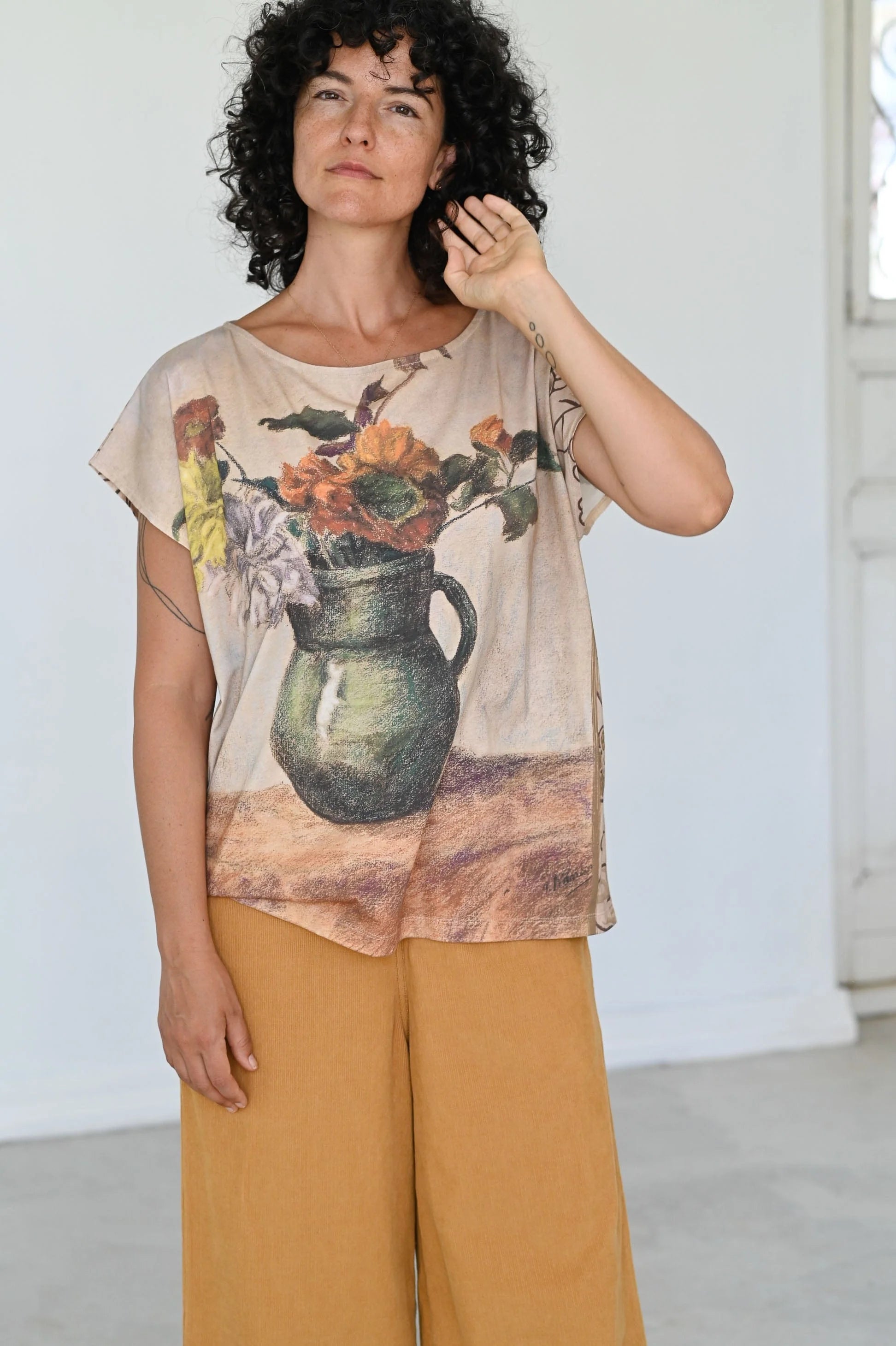 Eleanor Tee Fleurs Tops Lazybones