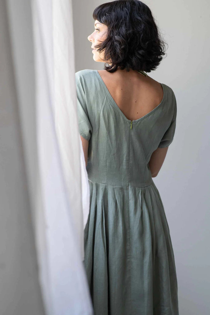 Eloise Short Sleeved Dress in Slate - Global Free Style