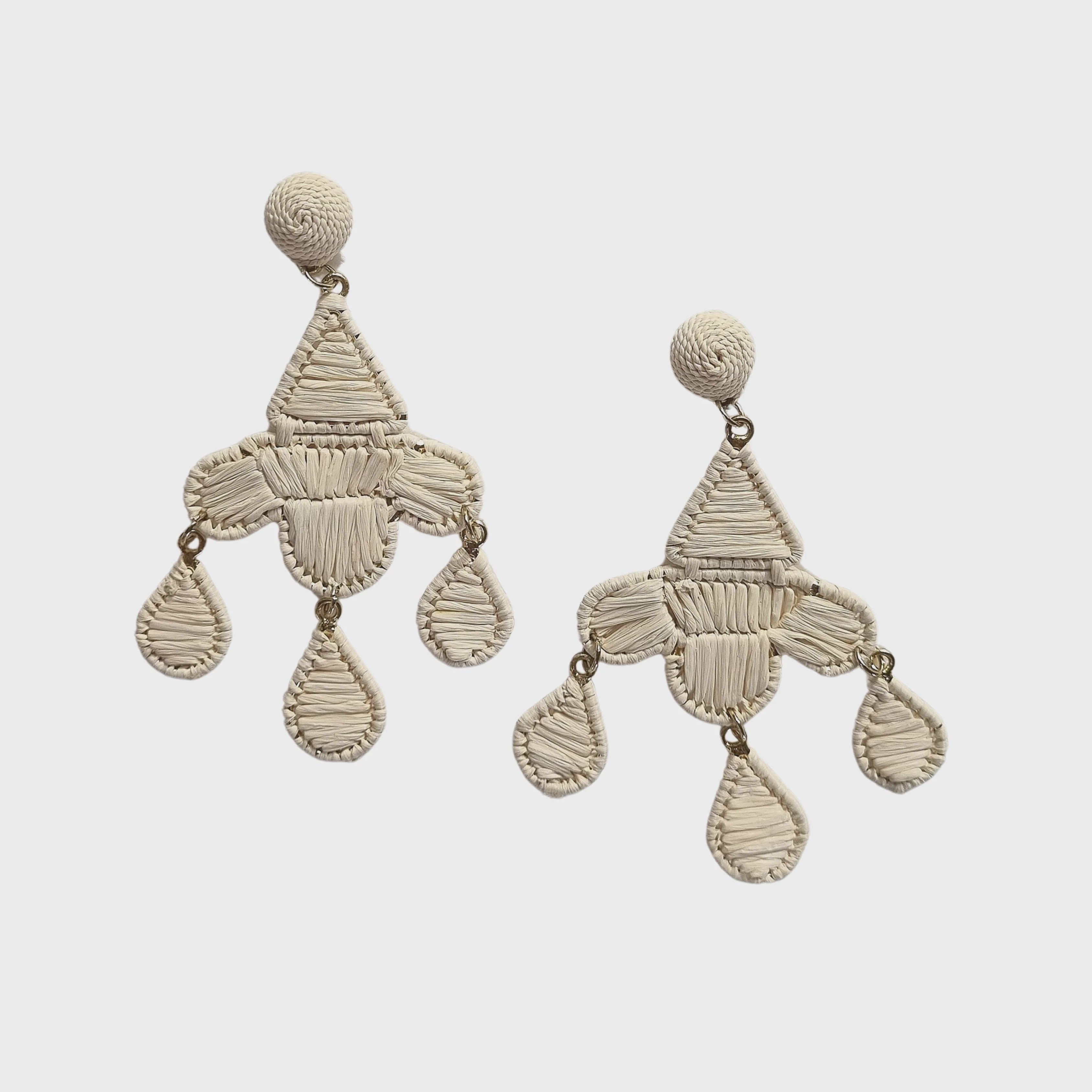 Raffia Earring GFE12001 White Earrings Zoda