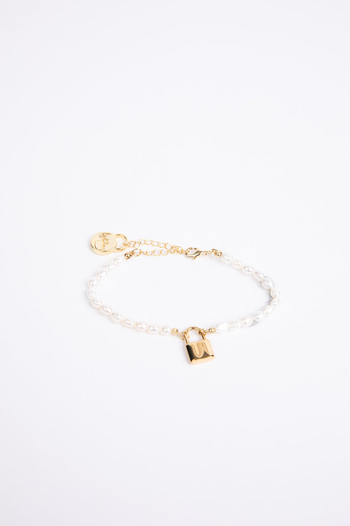 Locked Lover Bracelet Gold Bracelets and Bangles Holiday Trading   