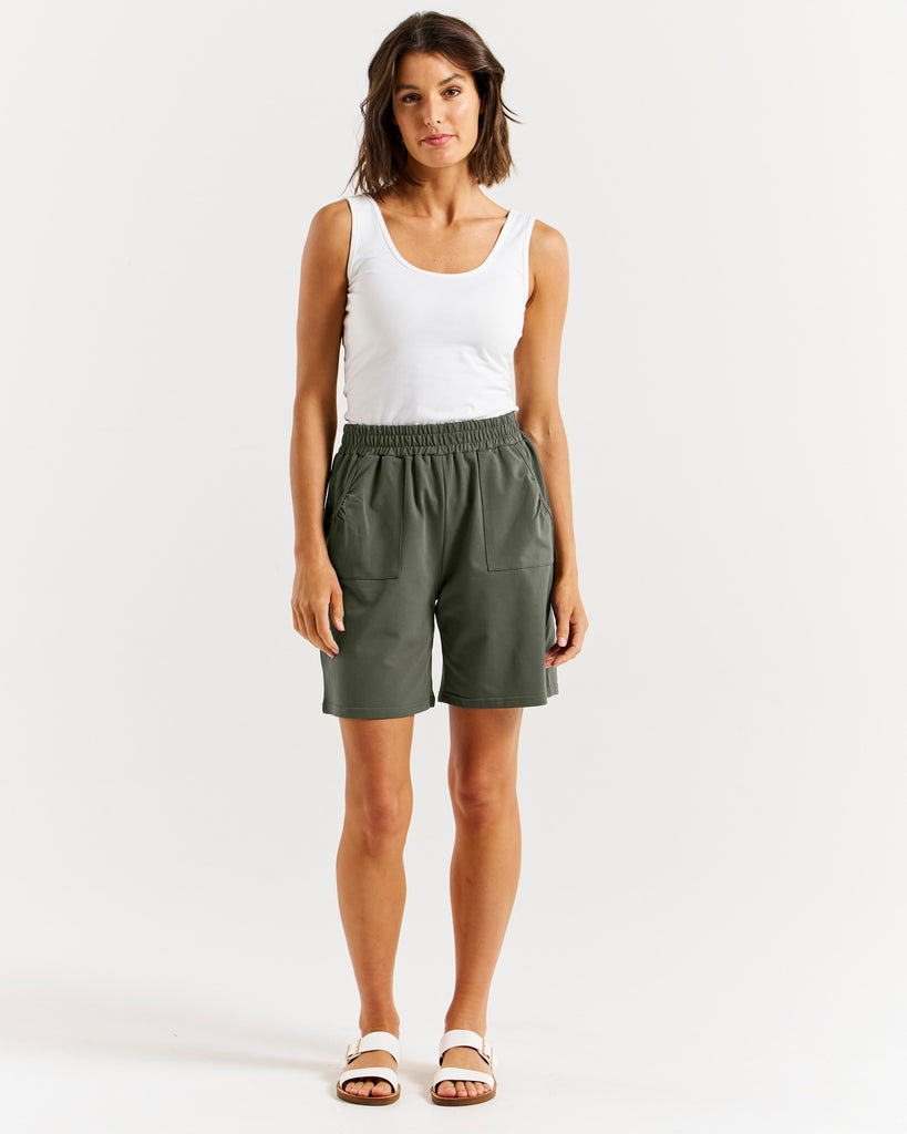 Harvard Short Khaki Bottoms Betty Basics   