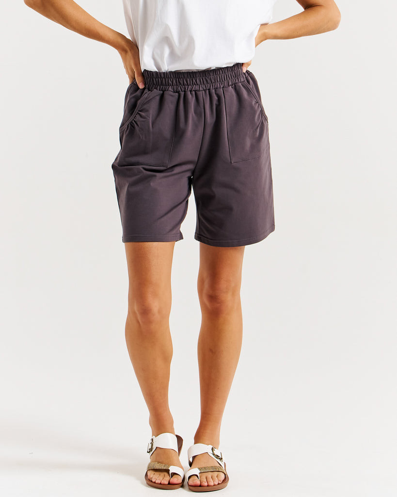 Harvard Short Smoke Bottoms Betty Basics   