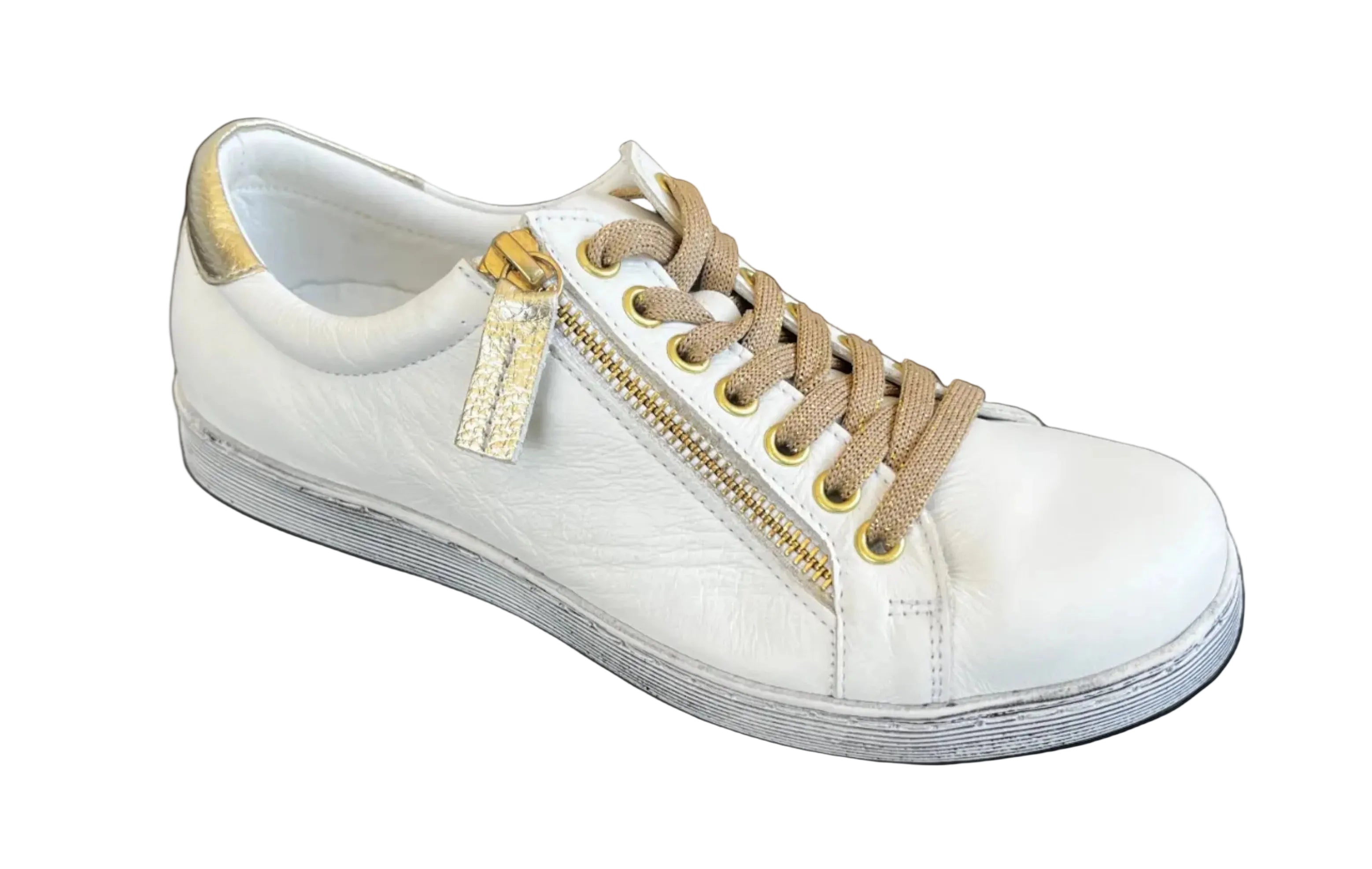 Token Shoe White/Gold Shoes Rilassare