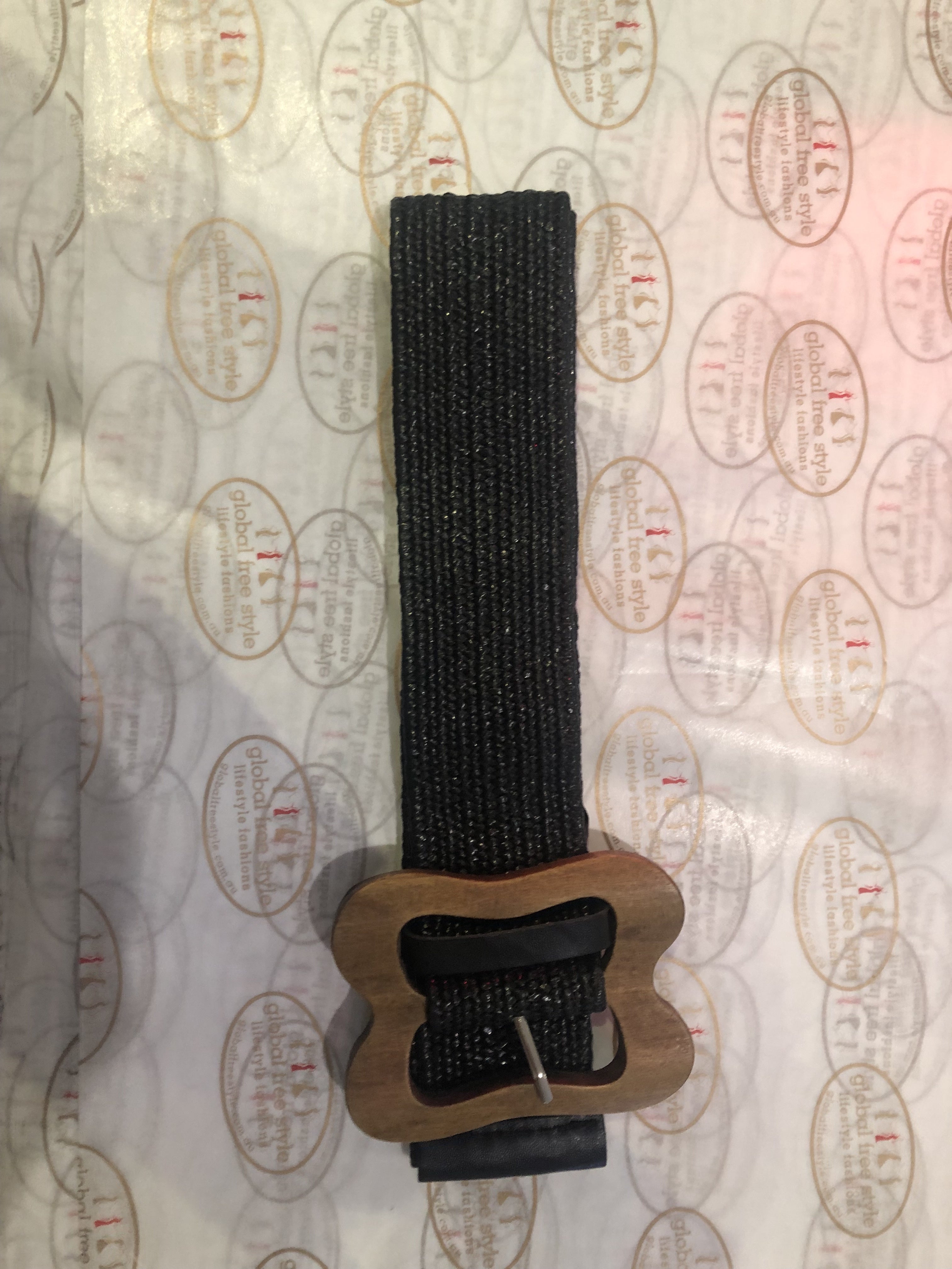 Stretch Belt Flower wood buckle in Black - Global Free Style