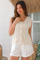 LY0195 Tops Salty Palm