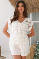 LY0237 Tops Salty Palm
