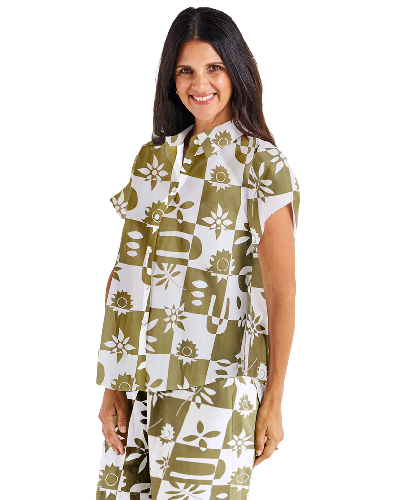 Mara Short Sleeve Shirt - Geo Floral Dresses Betty Basics 6  