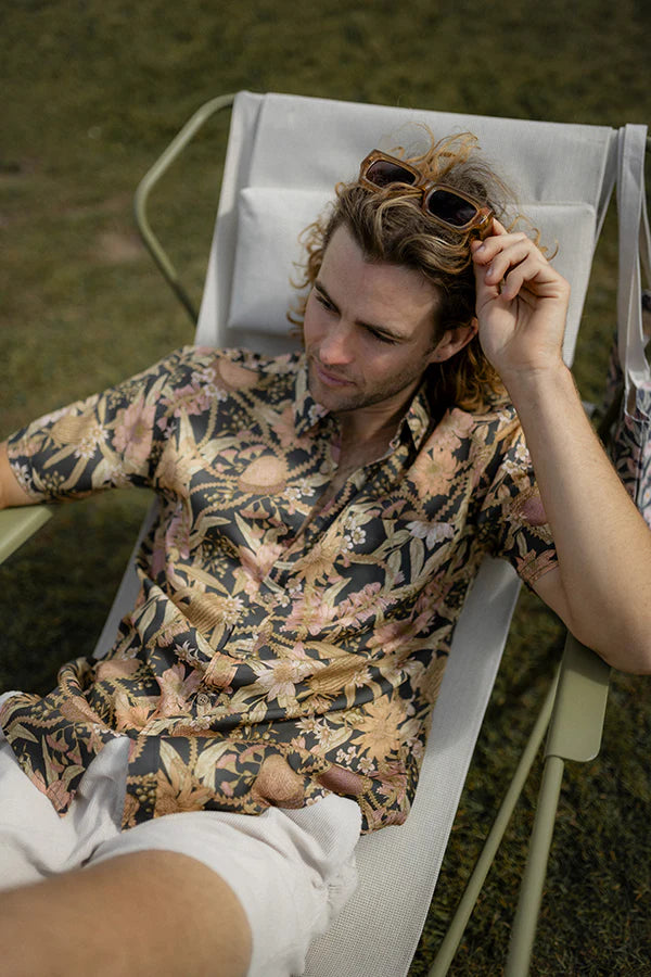 Men's Byron Banksia Short Sleeve Shirt Mens Tops Peggy and Finn