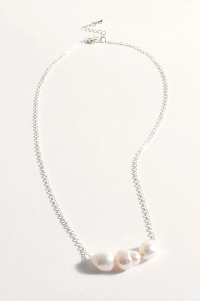 Pearl Panel Fine Short Necklace Silver/Cream Necklaces Adorne