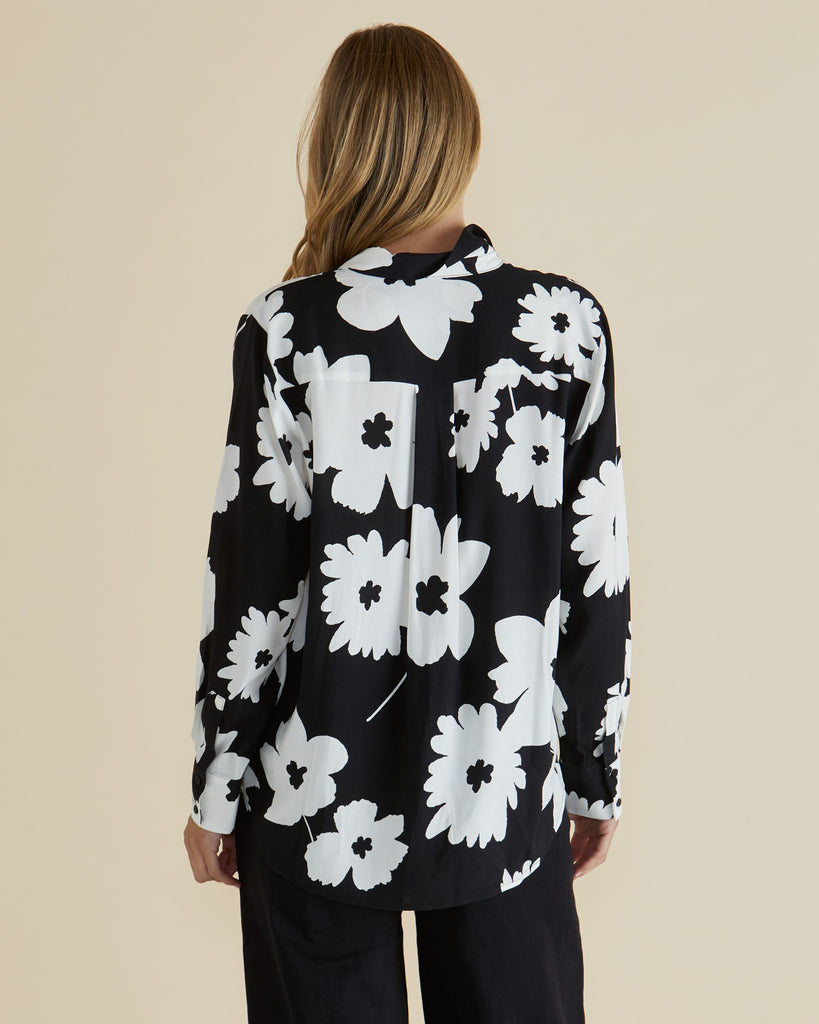 Rosie Shirt - Monochrome Floral Tops Betty Basics
