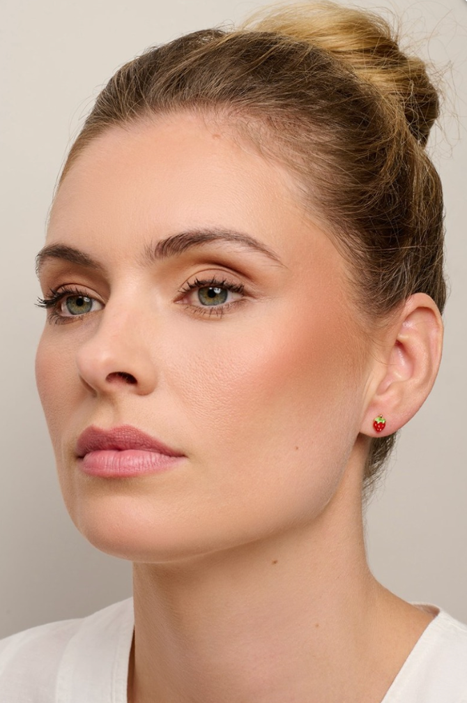 Sweet Berry Studs Earrings Earrings Tiger Tree