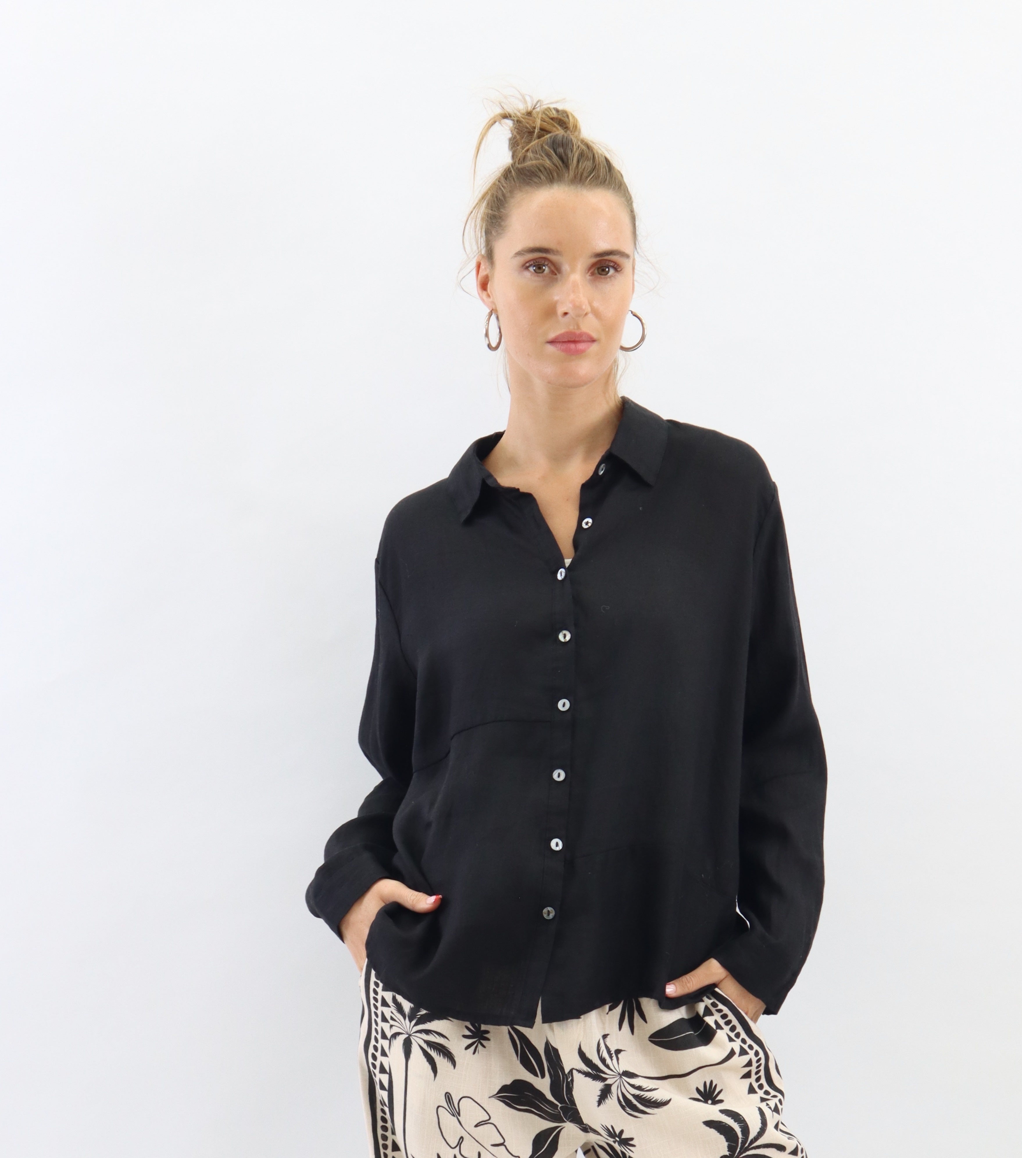 Milla Linen Shirt Black Tops Worthier S/M(8-12)