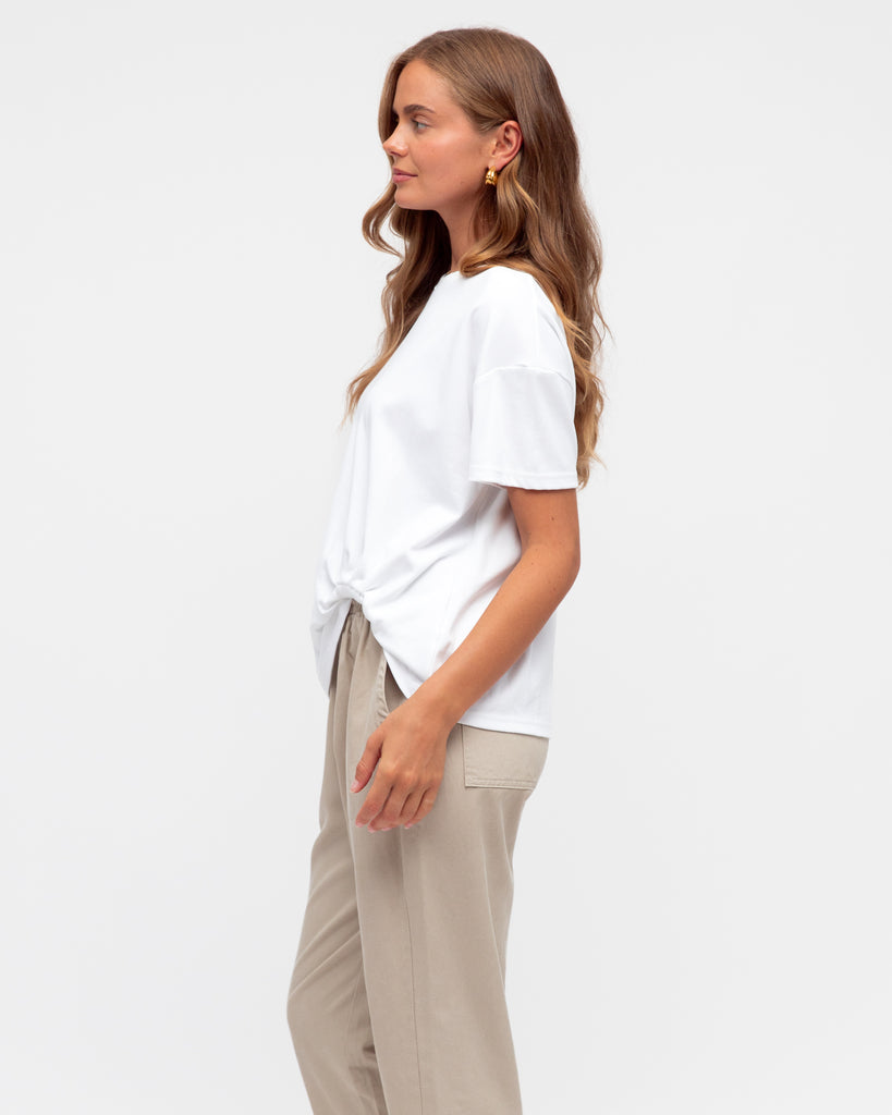 White knot T Shirt Tops Label of Love