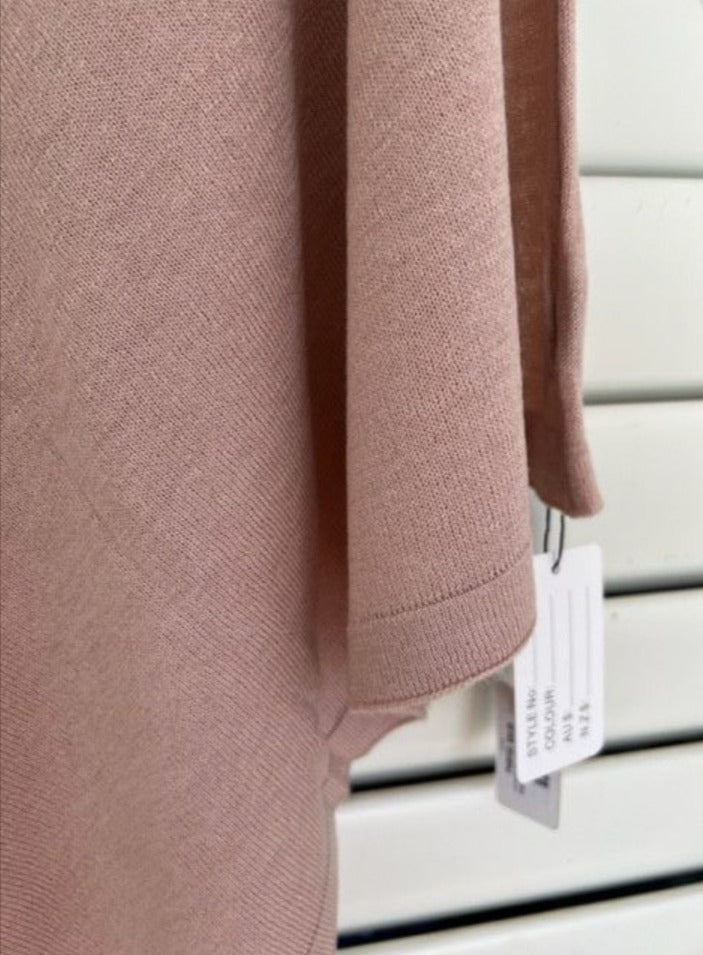 Zura Merino Wool Light Weight Poncho Soft Pink - Global Free Style