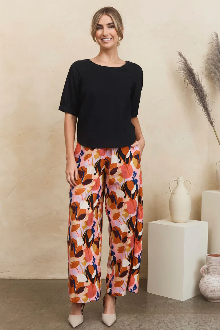 Gigi Top Black Tops MahaShe