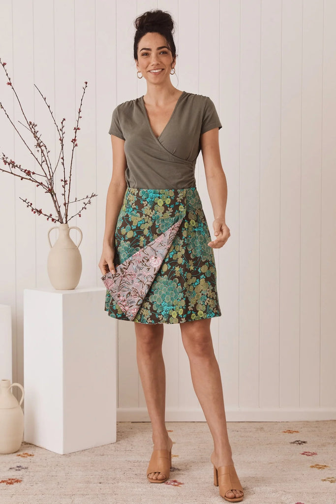 Chameleon Reversible Skirt Blossom & Lavender - Global Free Style