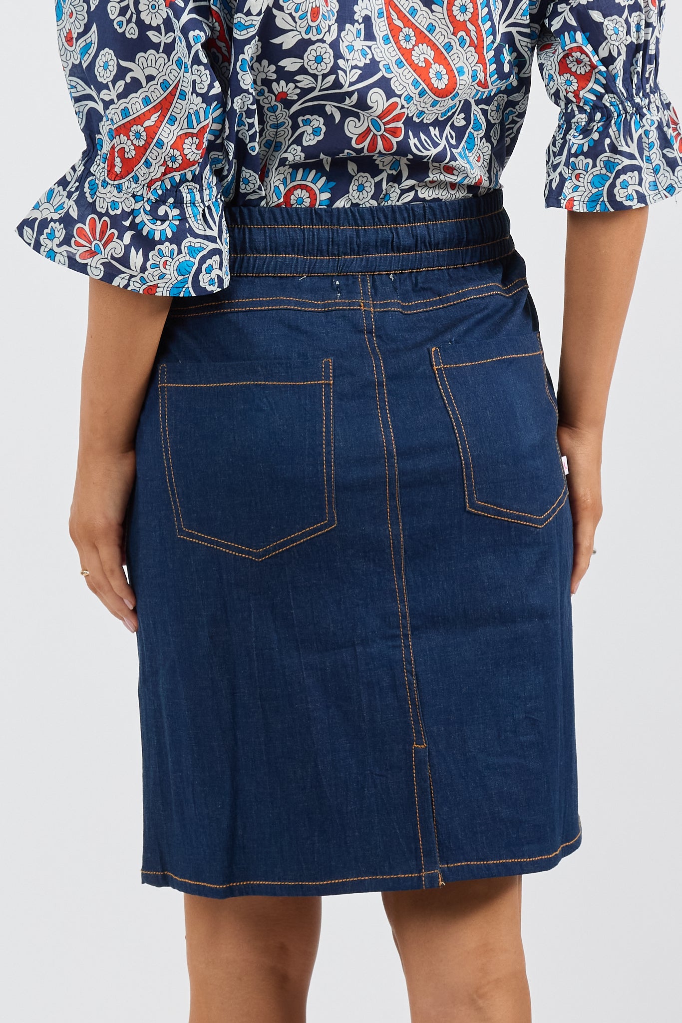 El Paso Pull-on Skirt Dark Skirts Ibisa