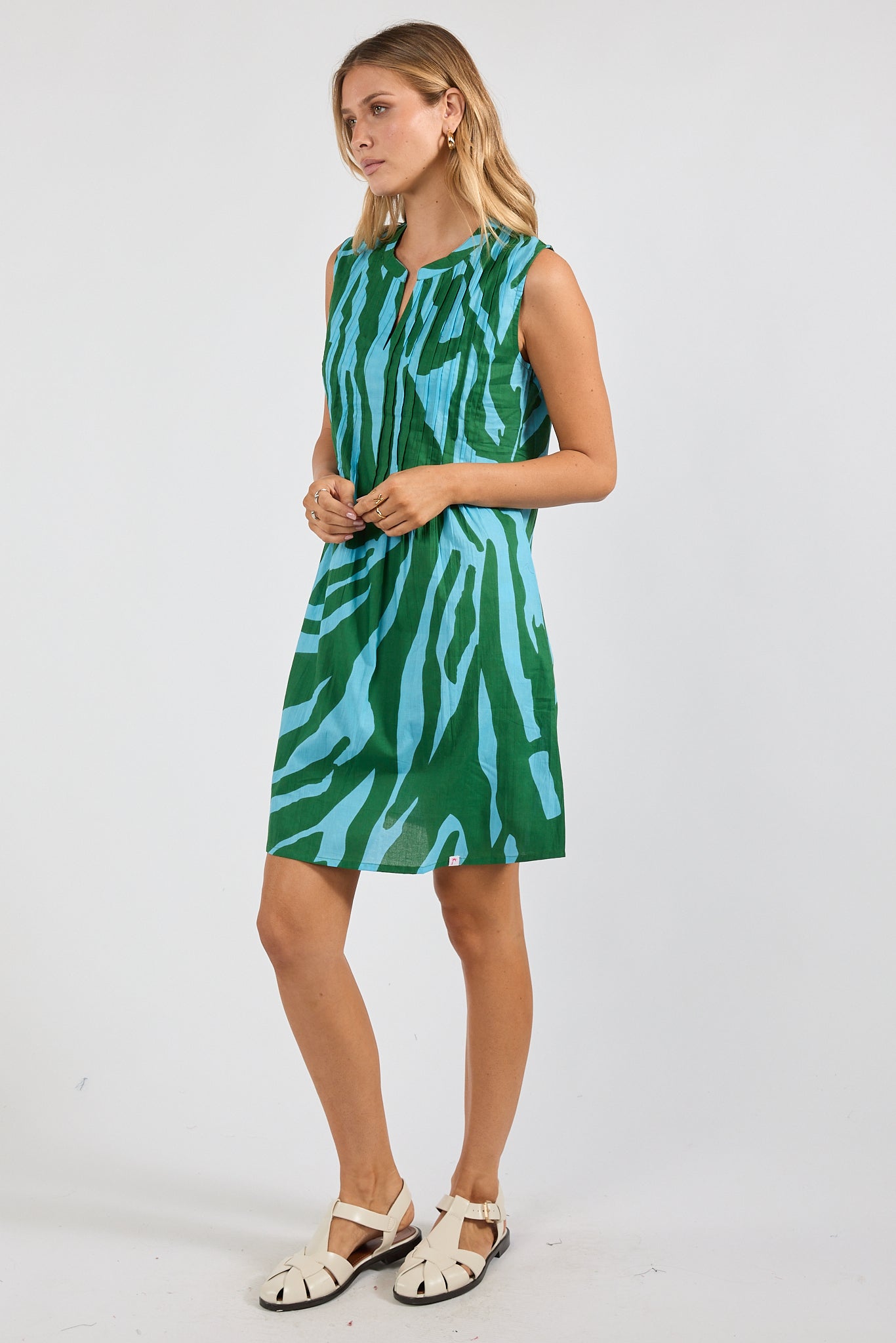 Zephyr Slvless Dress Sea Dresses Ibisa