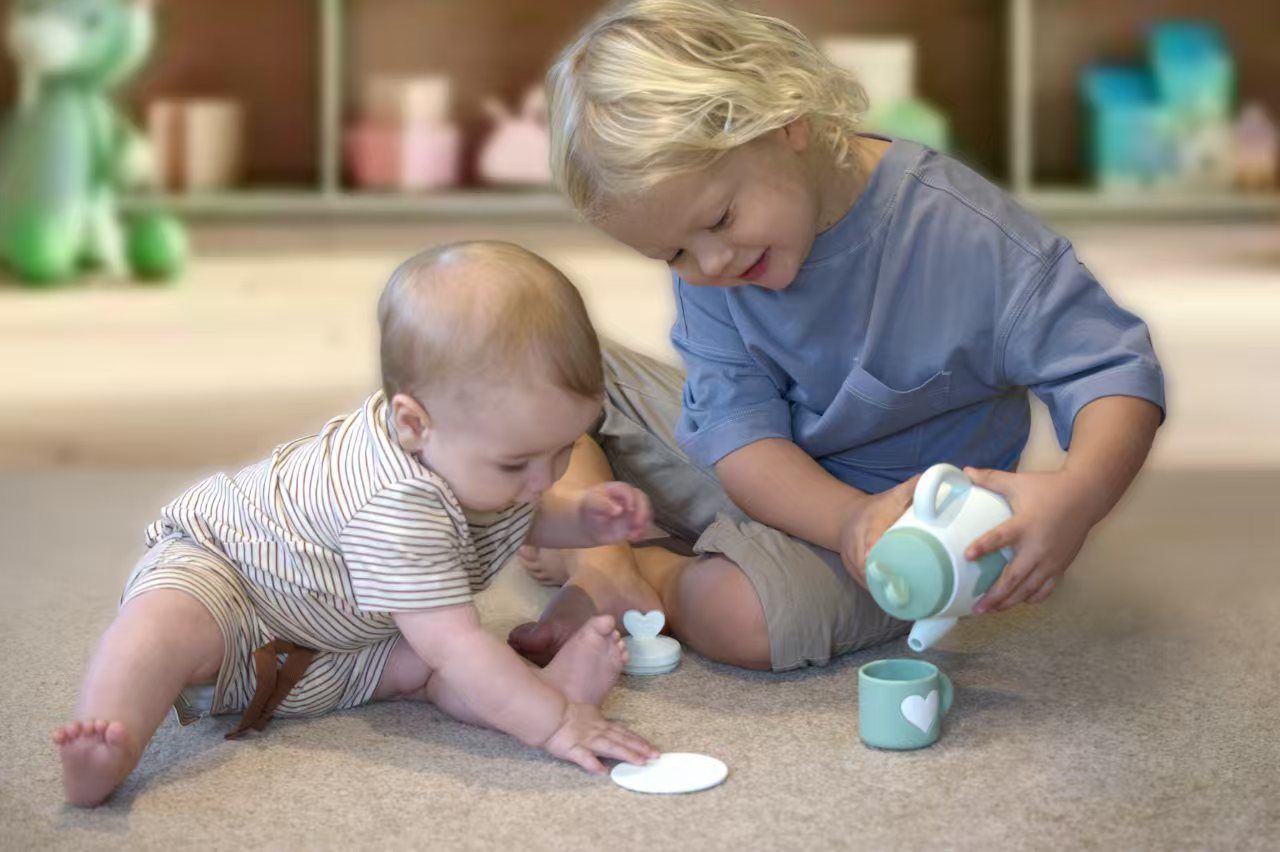 Green Silicone Tea Set Gifts and Accessories ToysLink