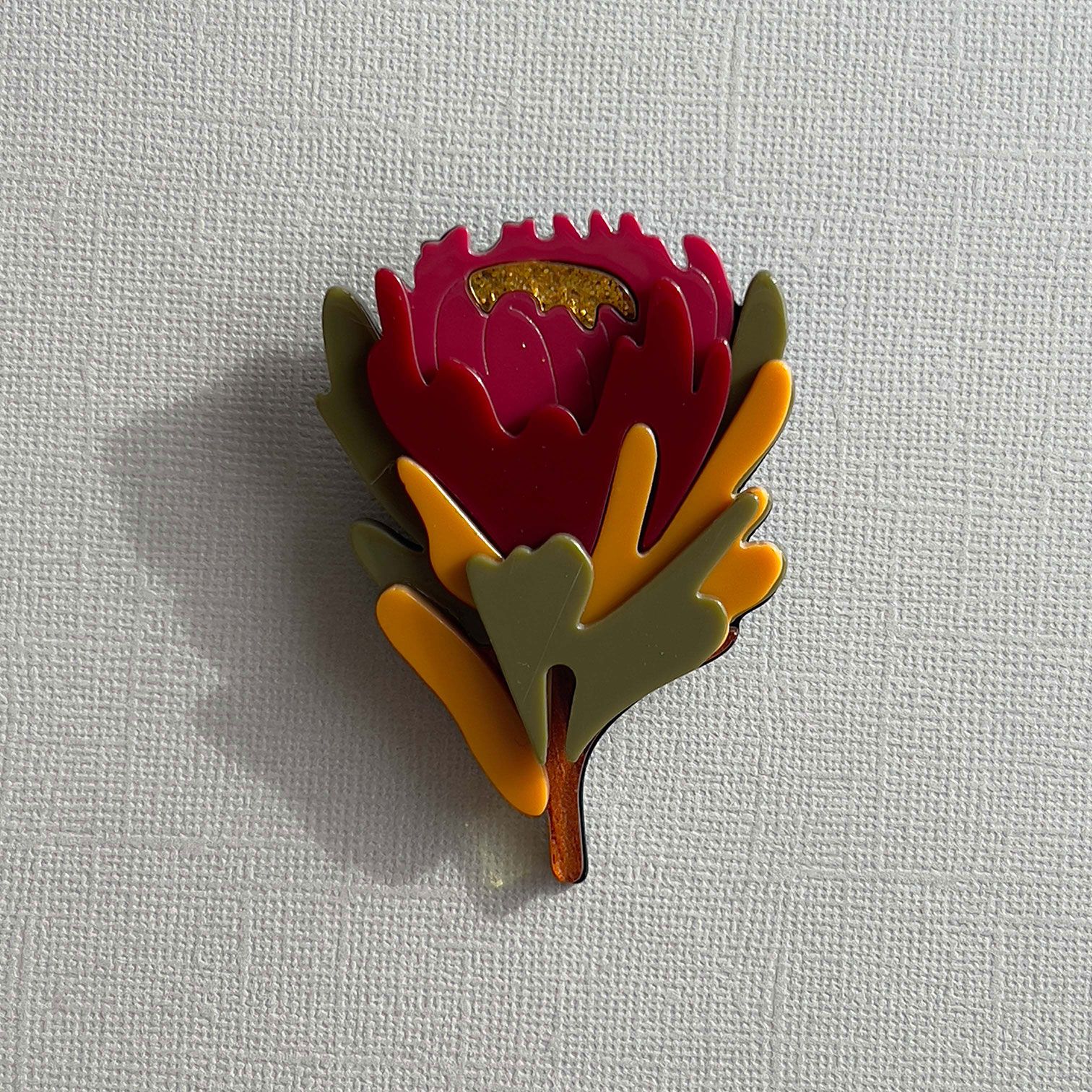 Iris Waratah Brooch Red Brooches Urban