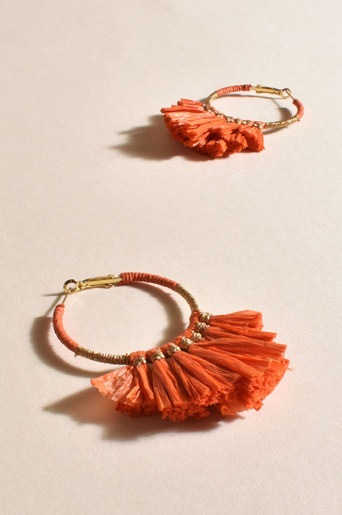 Adorne Mini Juniper Fringed Raffia Hoops Orange - Global Free Style