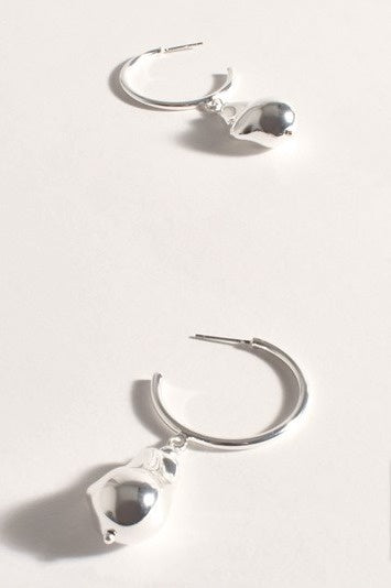 Cast Pearl Mini Hoops Silver - Global Free Style