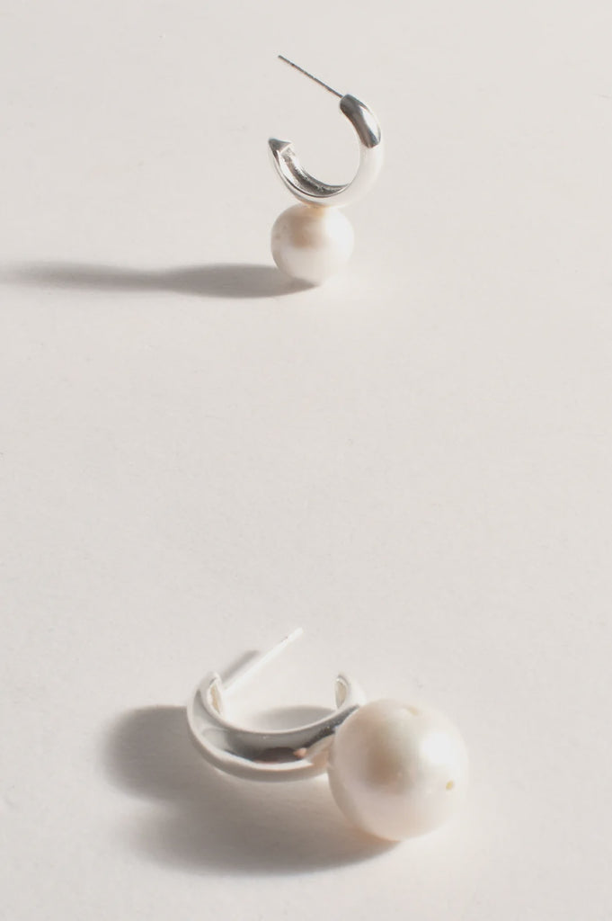 Marina Pearl Drop Chubby Hoops Cream/Silver - Global Free Style